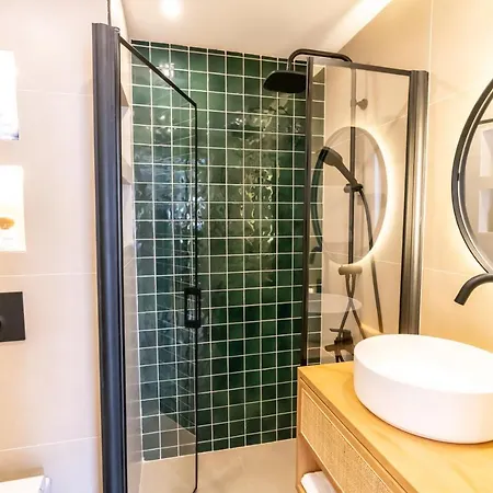 Apartment Charming Apt - Near Axis Mall *
